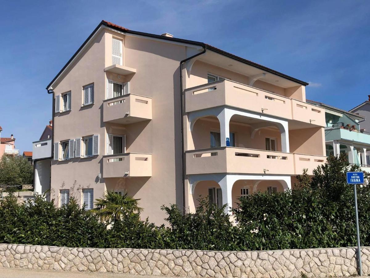 Apartment Stella Di Mare คิร์ก ภายนอก รูปภาพ